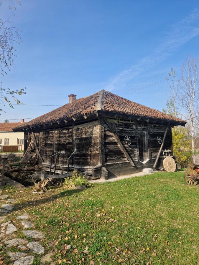 Vila Kumova Vodenica Markova Crkva Exteriér fotografie